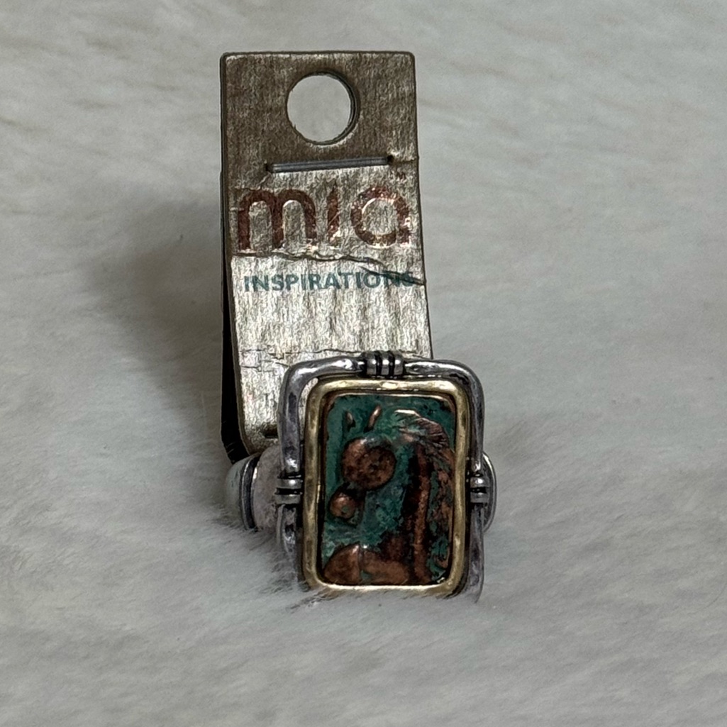 Mia Silver And Brown Horse Ring 12$